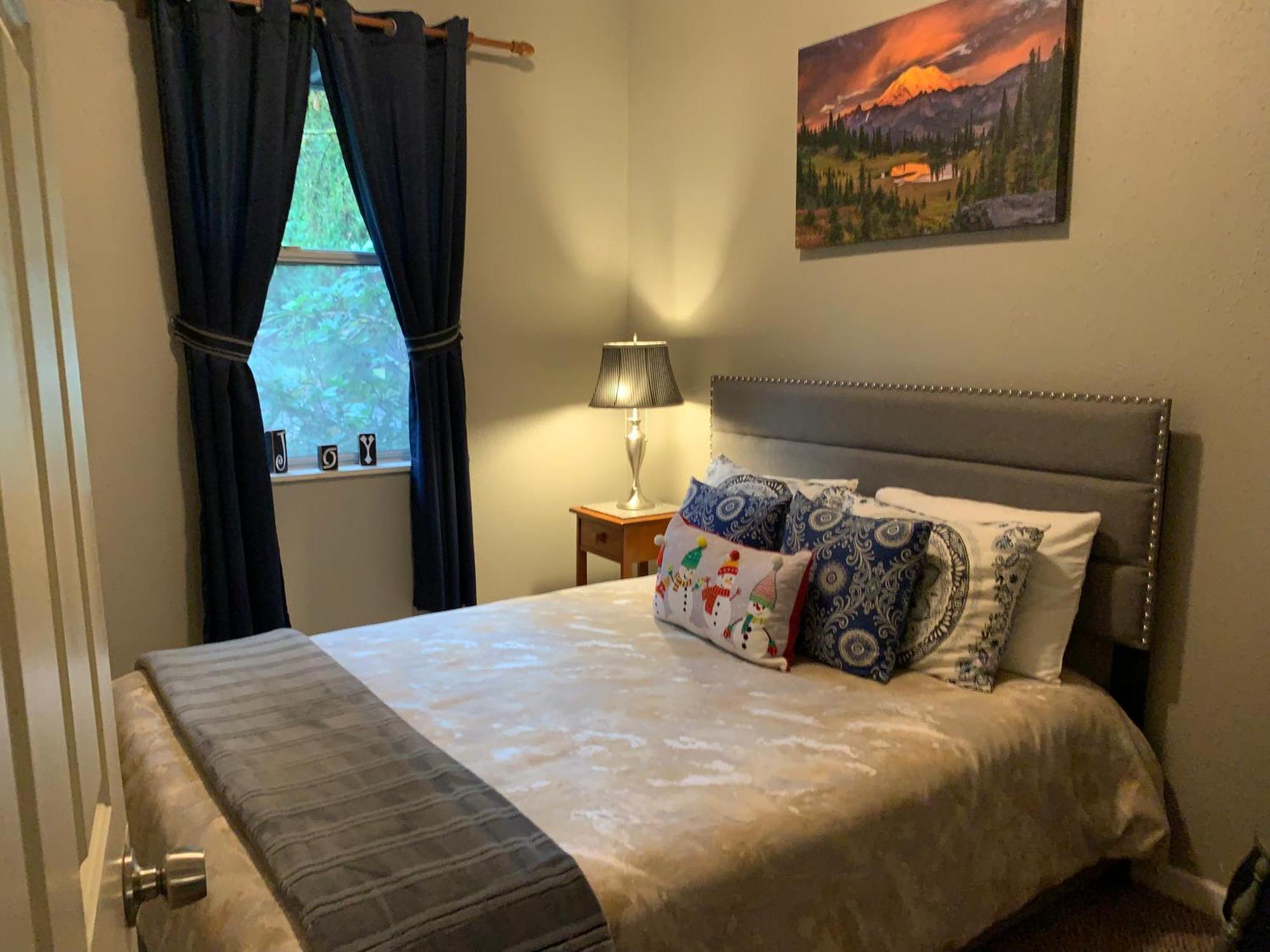 Mountain Meadows Inn & Chalet Suites Ashford Ngoại thất bức ảnh